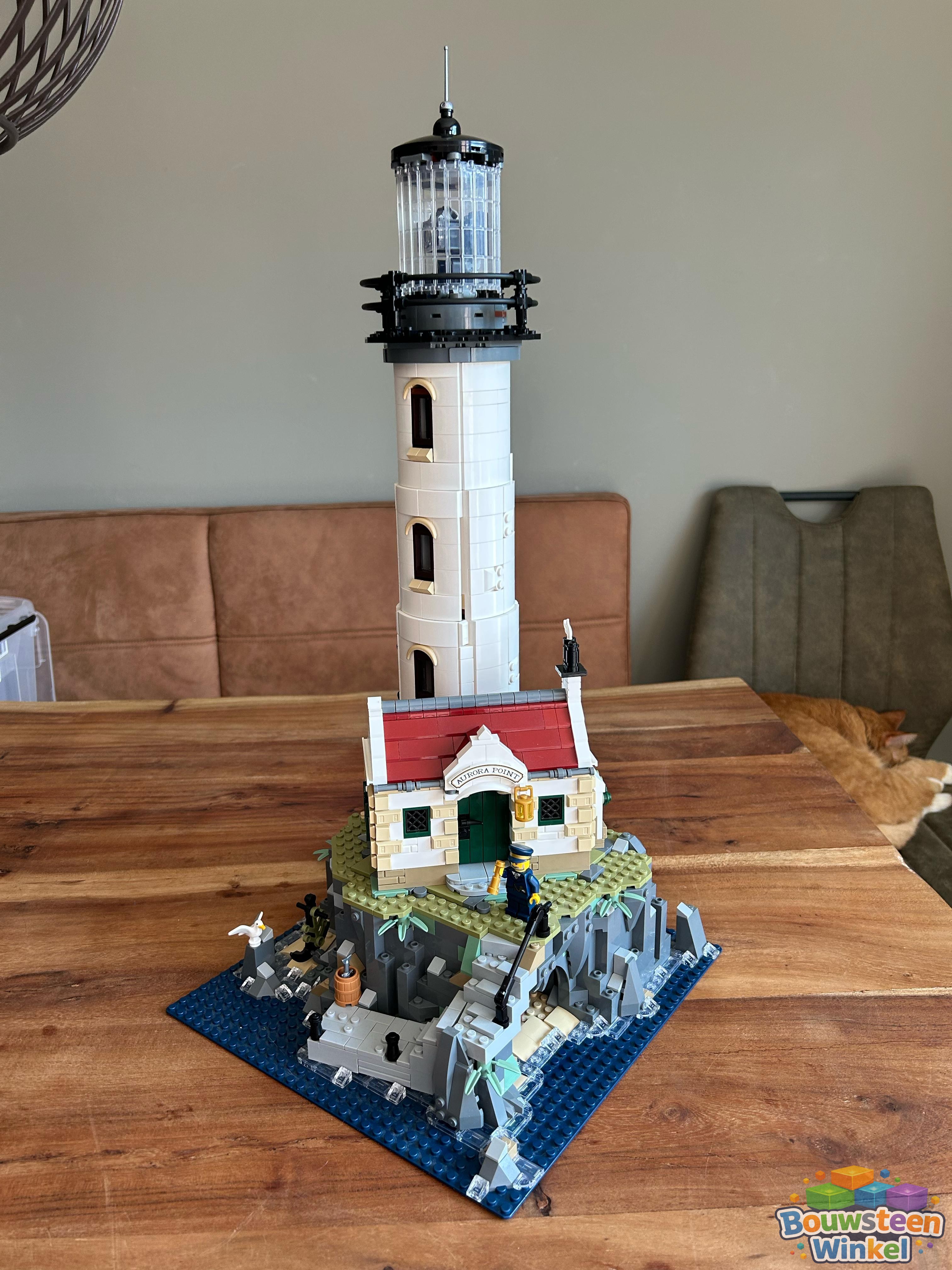 LEGO Ideas Gemotoriseerde vuurtoren - 21335D — gebouwd door klant