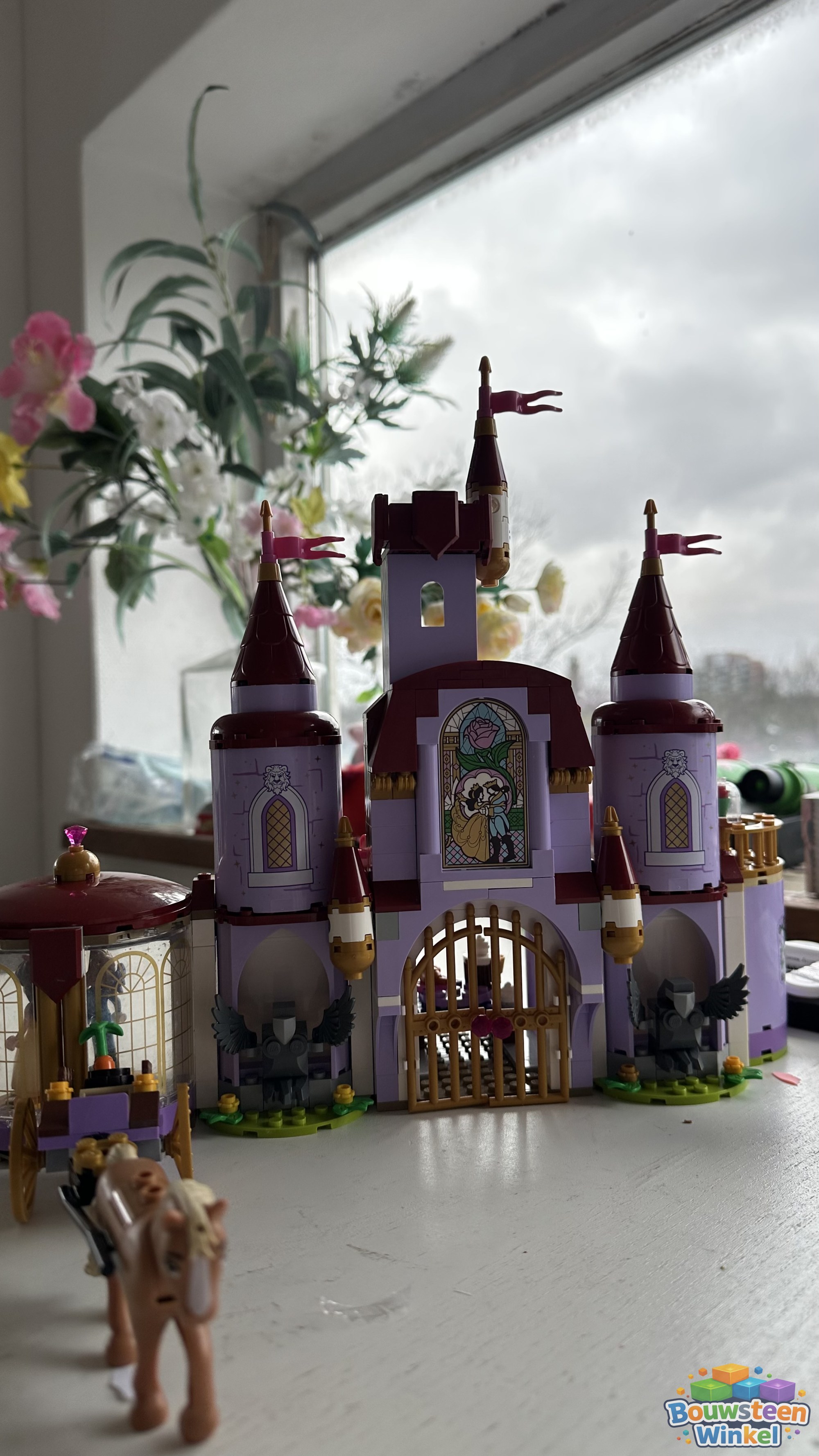 LEGO Disney Princess Belle en het Beest Kasteel - 43196A, gebouwd en ingestuurd door een huurder van Bouwsteenwinkel