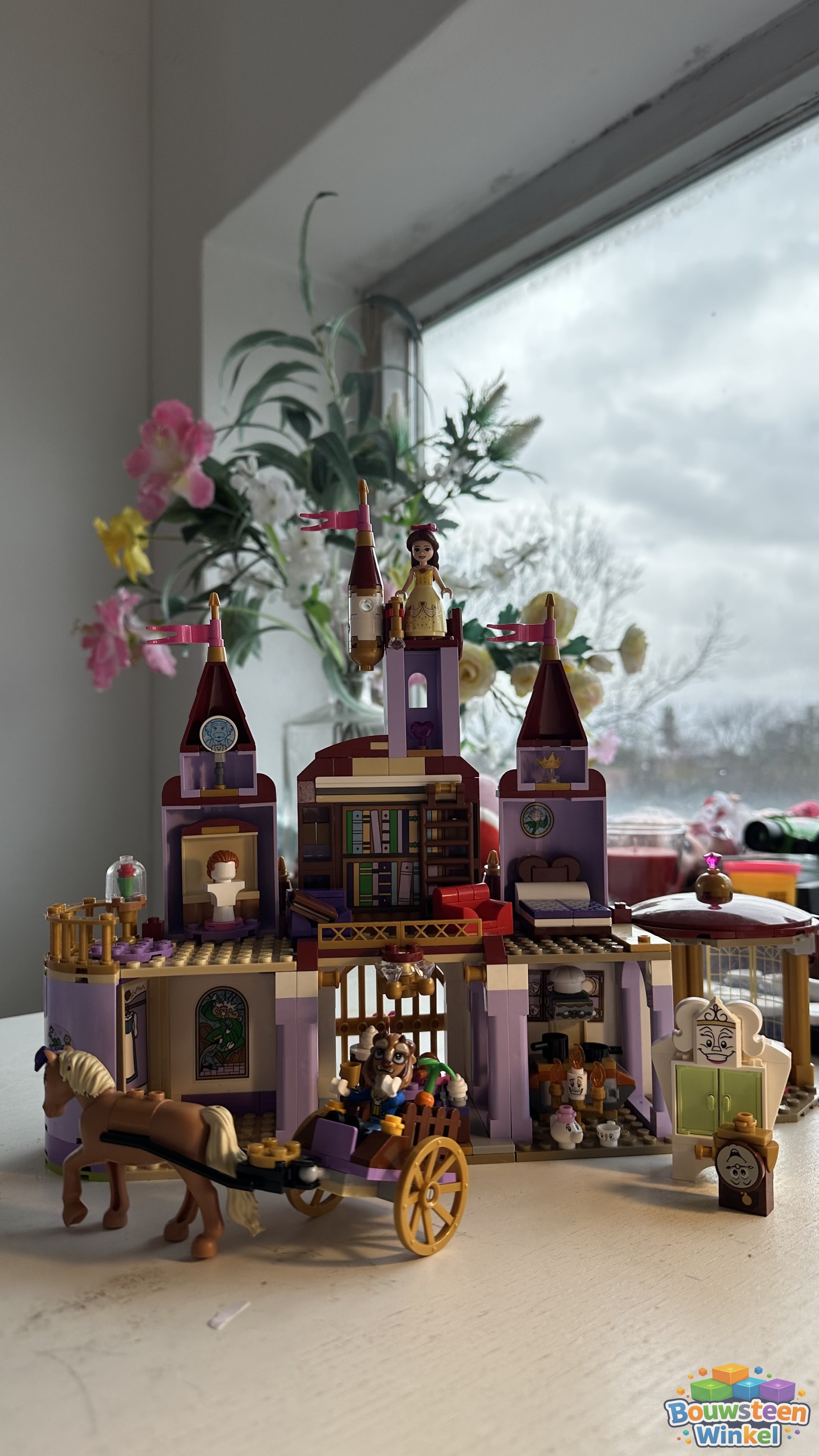 LEGO Disney Princess Belle en het Beest Kasteel - 43196A, gebouwd en ingestuurd door een huurder van Bouwsteenwinkel