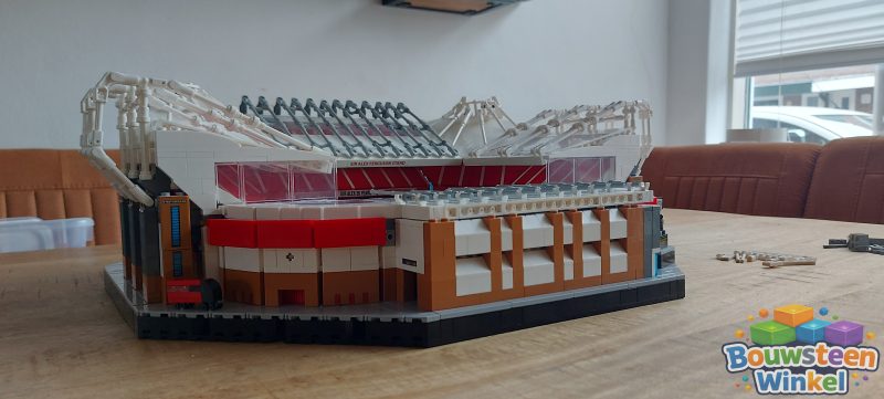 LEGO Creator Expert Old Trafford - Manchester United - 10272 gebouwd door klant — Creator Expert / Icons