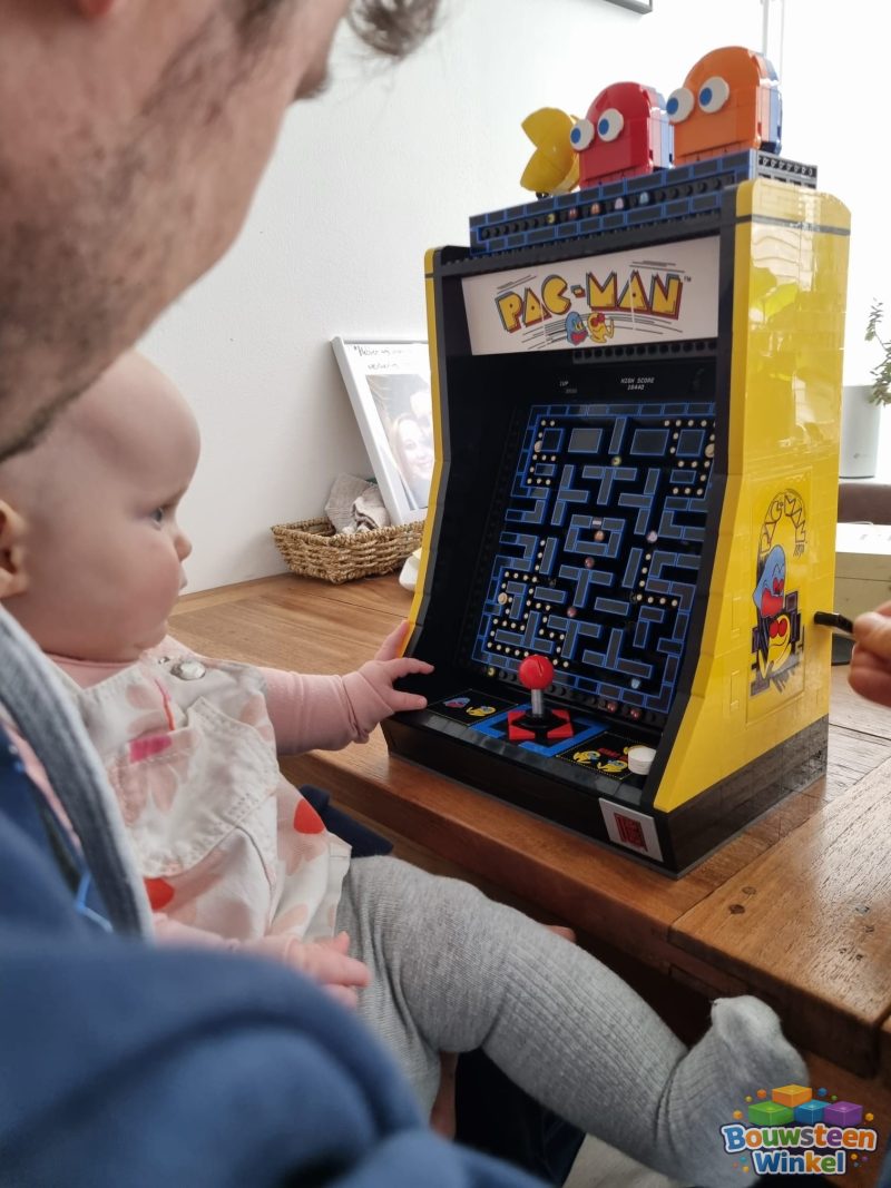 LEGO Icons PAC-MAN Arcade - 10323 gebouwd door klant — Creator Expert / Icons