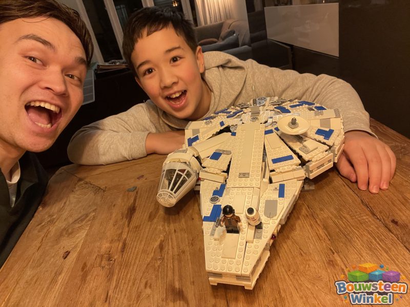 LEGO Star Wars Kessel Run Millennium Falcon - 75212 gebouwd door klant — Star Wars