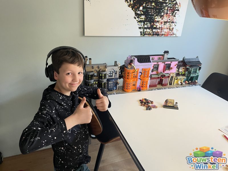 LEGO Harry Potter De Wegisweg - 75978 gebouwd door klant — Star Wars
