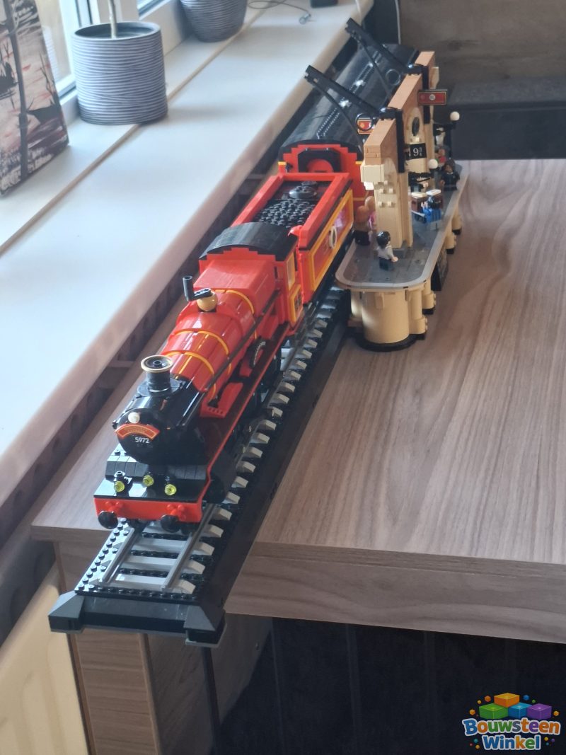 LEGO Harry Potter Zweinstein Express - Verzameleditie - 76405 gebouwd door klant — Marvel / DC