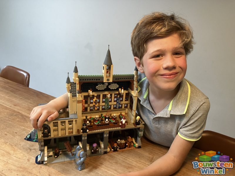 LEGO Harry Potter Kasteel Zweinstein: de Grote Zaal - 76435 gebouwd door klant — Marvel / DC