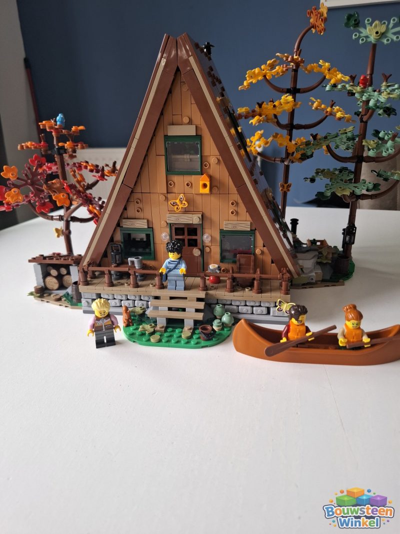LEGO Ideas A-frame boshut - 21338 gebouwd door klant — Architecture / Ideas