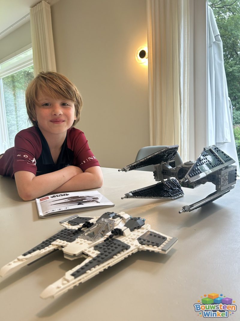 LEGO Star Wars Mandalorian Fang Fighter vs TIE Interceptor - 75348 gebouwd door klant — Star Wars