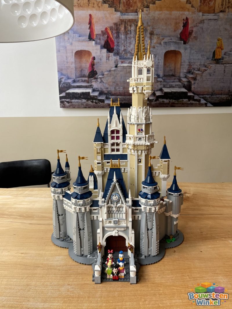 LEGO Disney Castle - 71040 gebouwd door klant — Ninjago / Mario