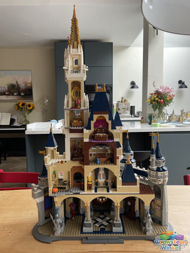 LEGO Disney Castle - 71040 gebouwd door klant — Ninjago / Mario