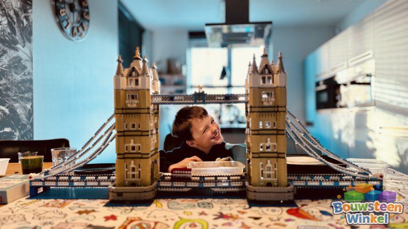 LEGO Creator Expert Tower Bridge - 10214 gebouwd door klant — Creator Expert / Icons