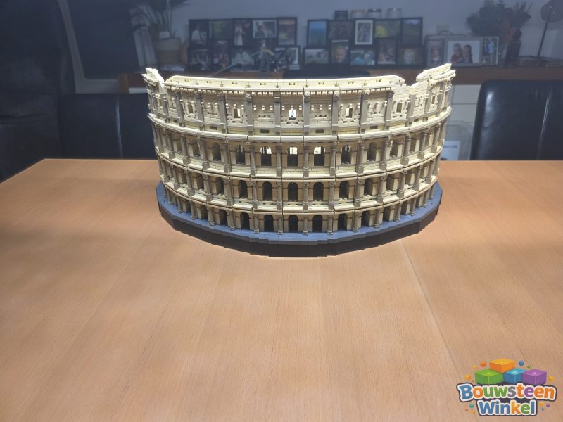 LEGO Creator Colosseum - 10276 gebouwd door klant — Creator Expert / Icons