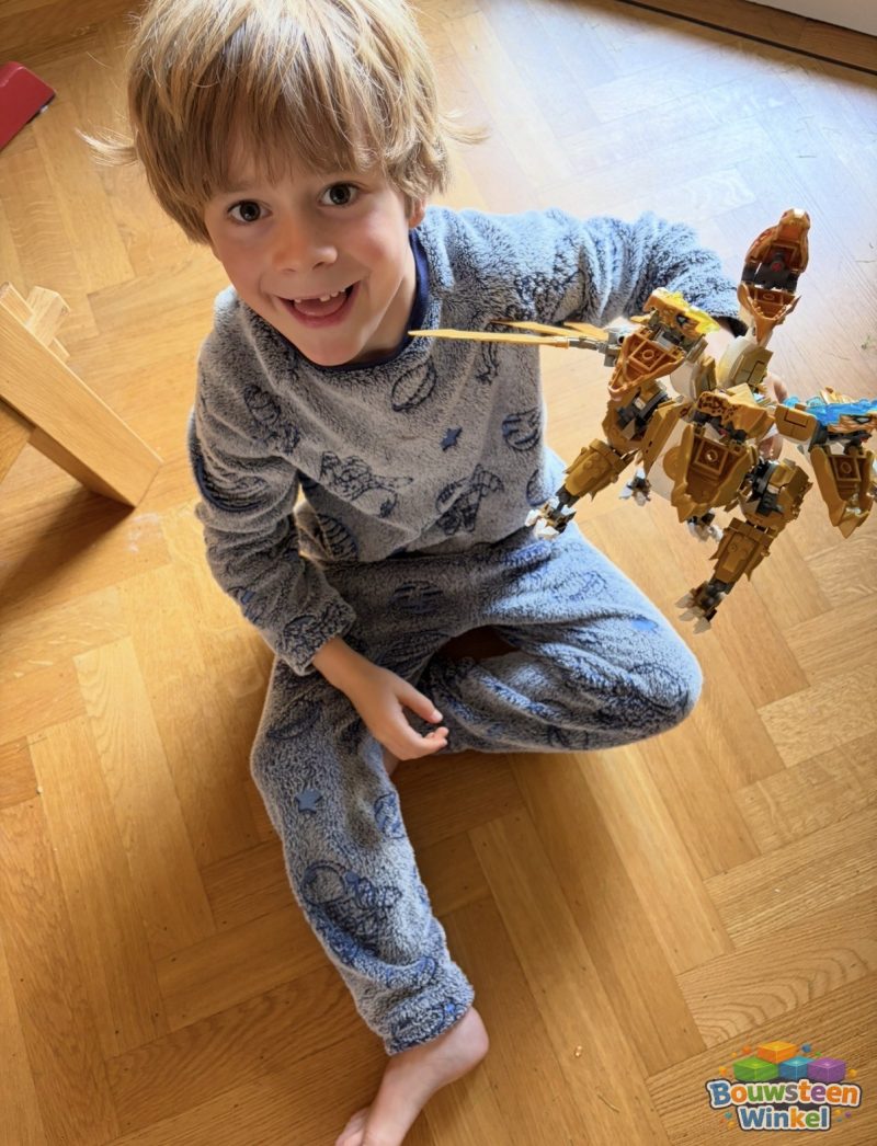 LEGO Ninjago Lloyds Gouden Ultra Draak - 71774 gebouwd door klant — Ninjago / Mario