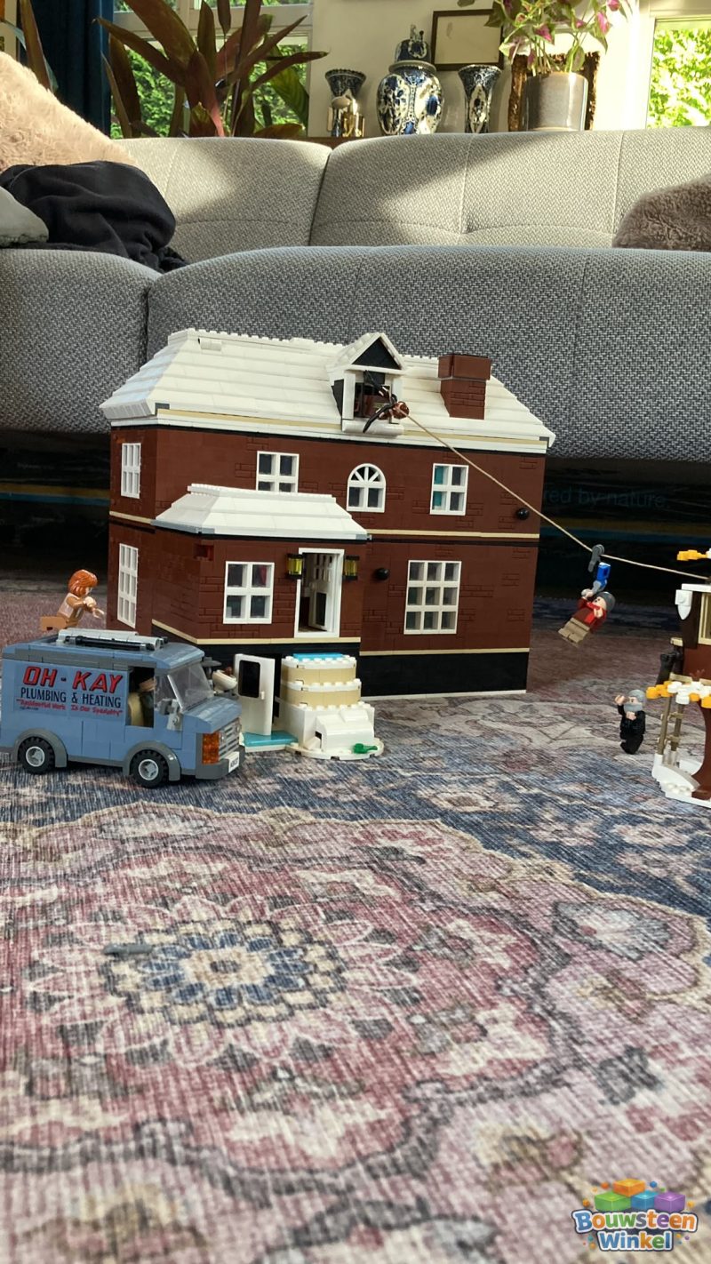 LEGO Ideas Home Alone - 21330 gebouwd door klant — Architecture / Ideas