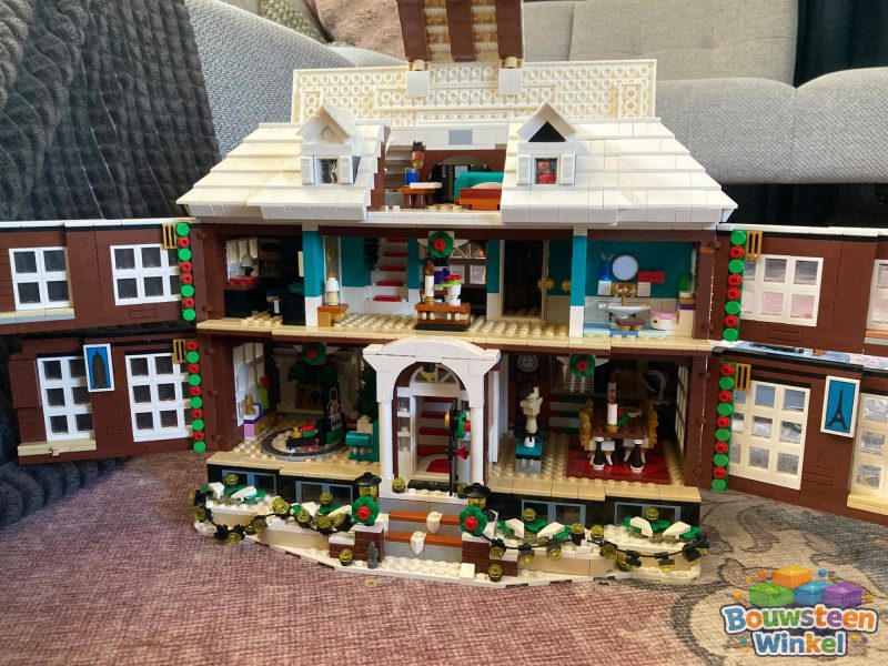 LEGO Ideas Home Alone - 21330 gebouwd door klant — Architecture / Ideas