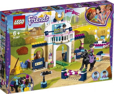 LEGO Friends Stephanies Paardenconcours (41367), huren vanaf €2,50/week