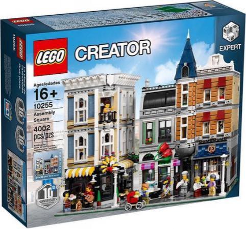 LEGO Bouwstenen 3000-4000 Creator Expert Assembly Square - 10255P (10255P) — 4.000 stukjes, huren vanaf €11,75/week